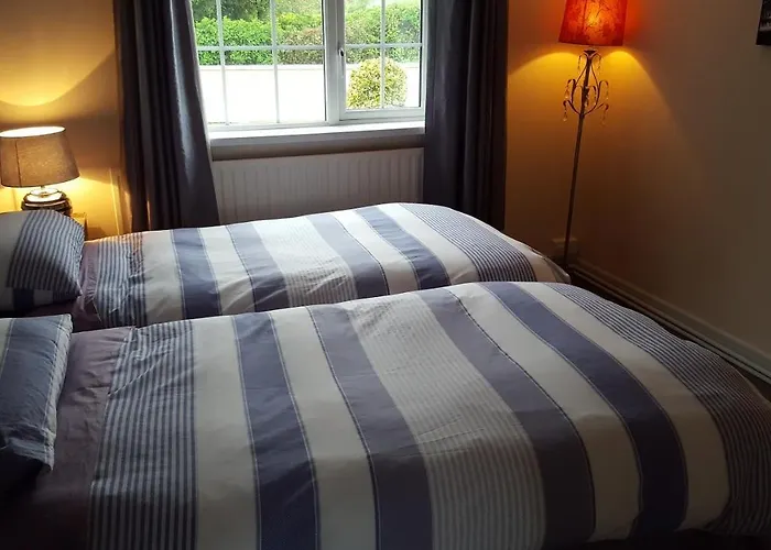 Semesterbostad Pauleens Peaceful Place *